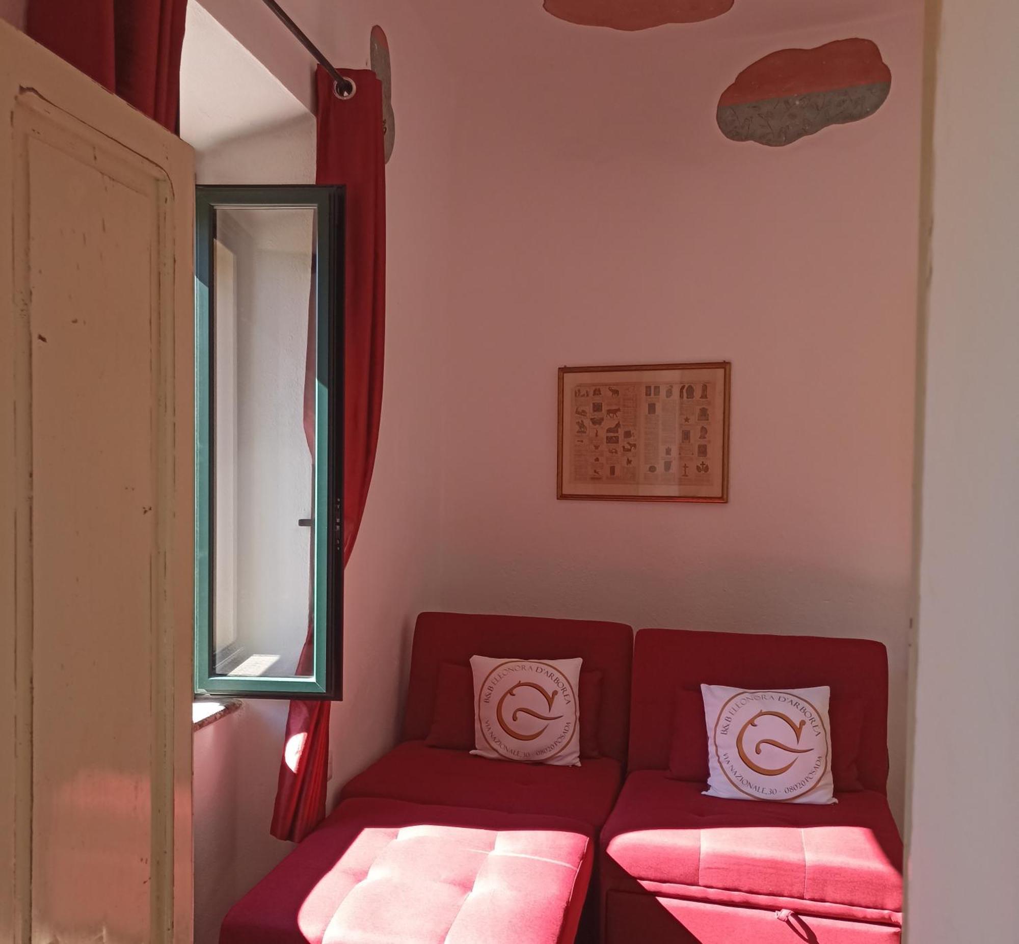B&B Eleonora D'Arborea, Centro Storico 포사타 외부 사진