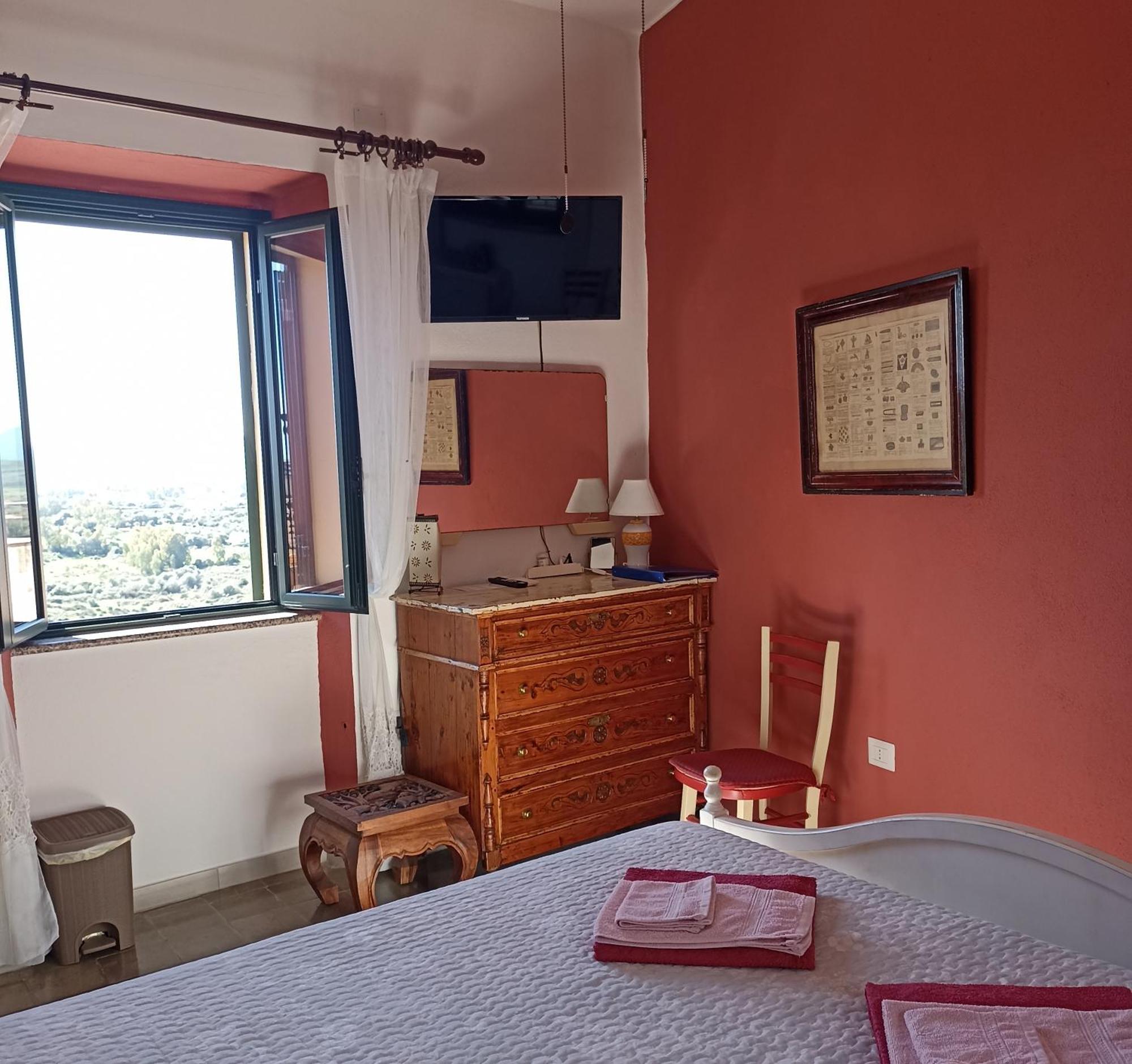 B&B Eleonora D'Arborea, Centro Storico 포사타 외부 사진