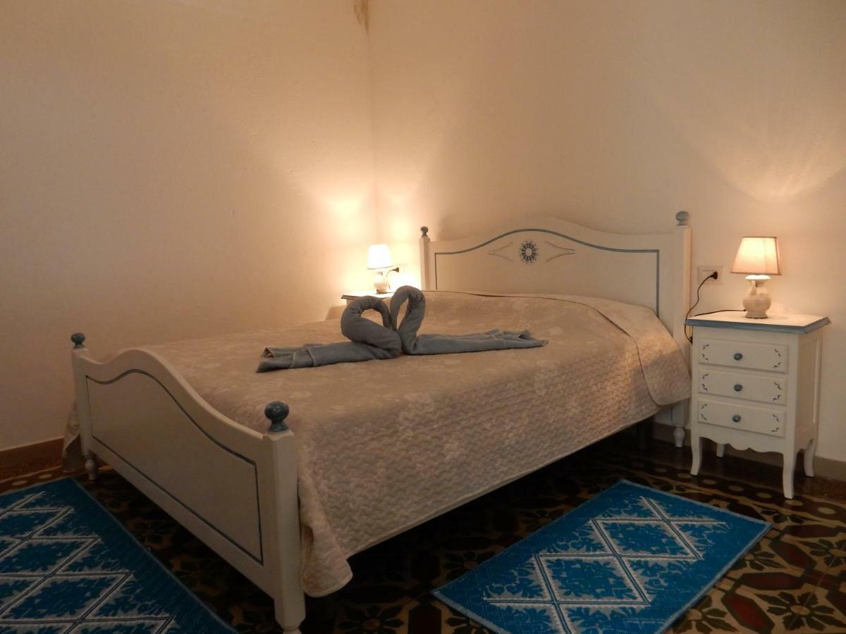 B&B Eleonora D'Arborea, Centro Storico 포사타 외부 사진